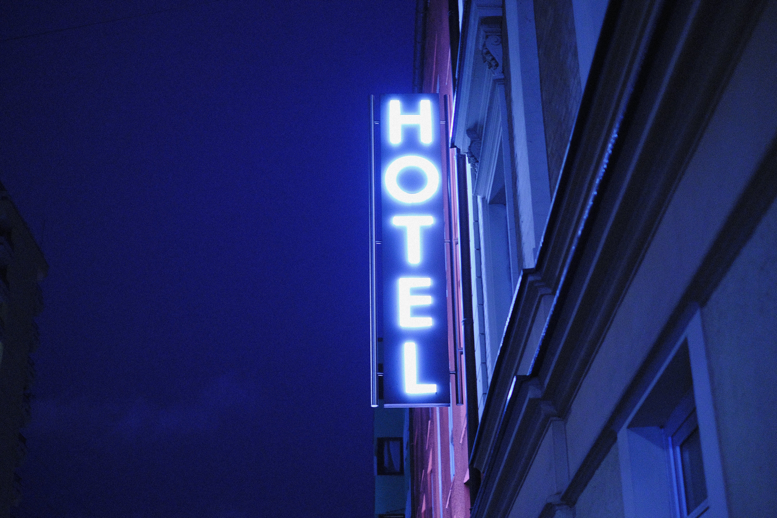 Traveling Without Mold